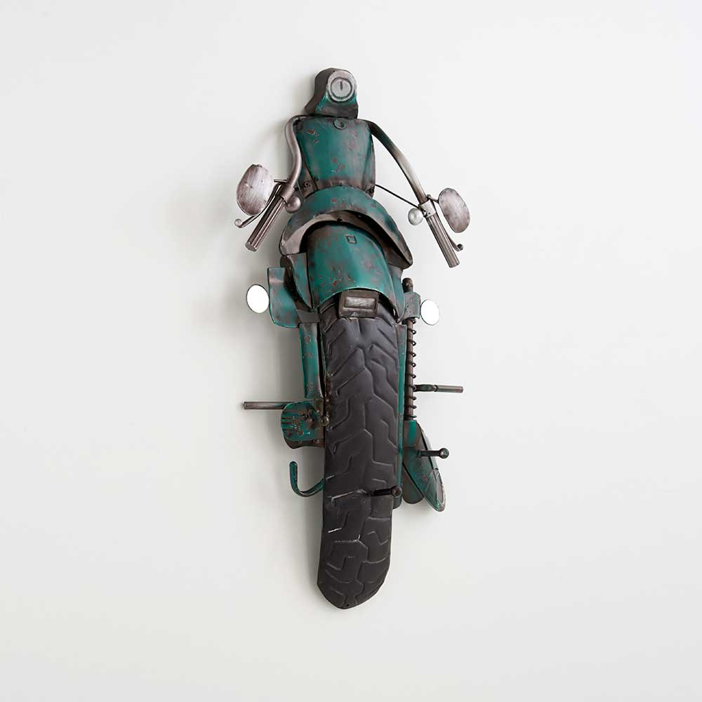 Garderobe Figueras als Motorrad