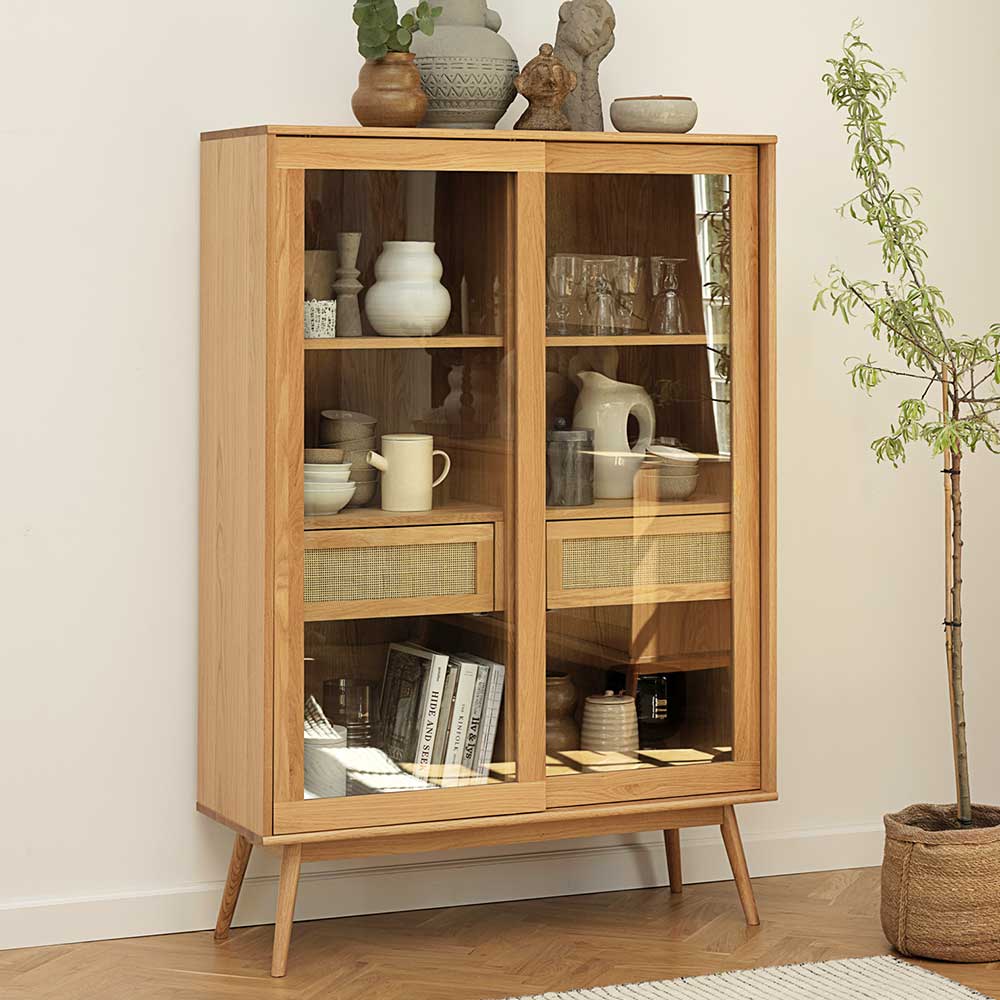 Helles Highboard mit Glas in Natur - Saltenas