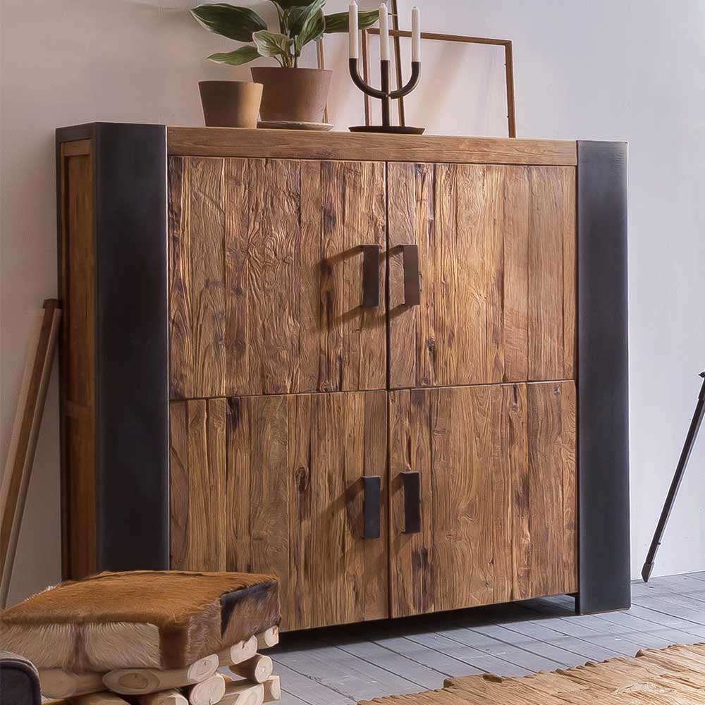 Highboard Bleska aus massivem Holz und Metall